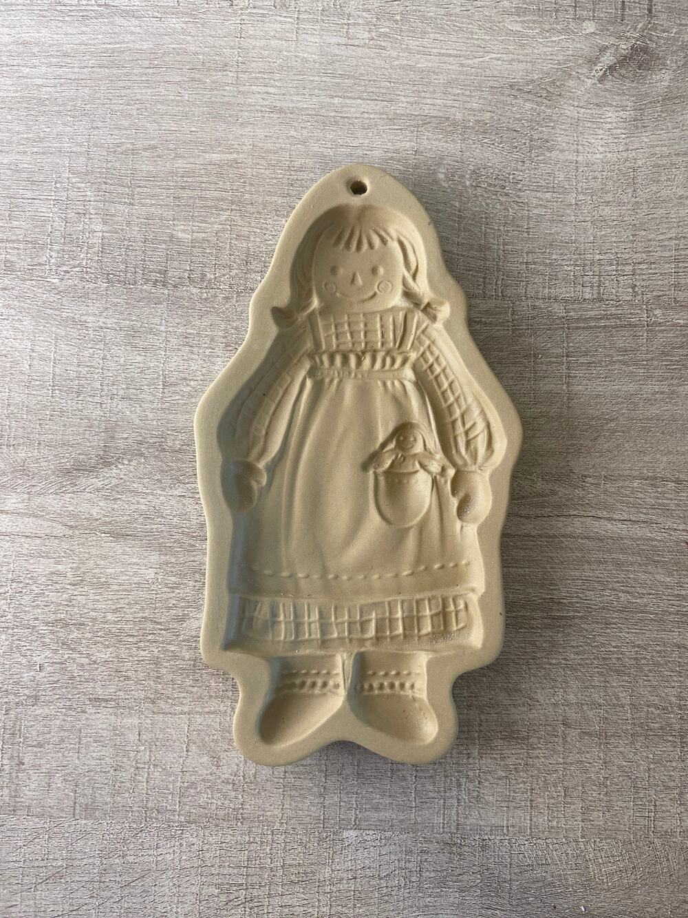 Vintage Brown Bag Cookie Art Raggedy Ann Cookie Mold 1988 Hill Design